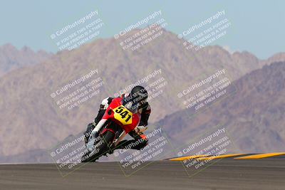 media/Oct-03-2022-Moto Forza (Mon) [[5f077a3730]]/Intermediate Group/Session 4 (Turn 9)/